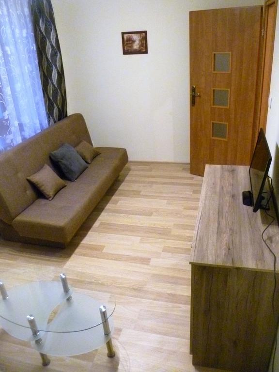 Energy House Appartement Jasło Buitenkant foto
