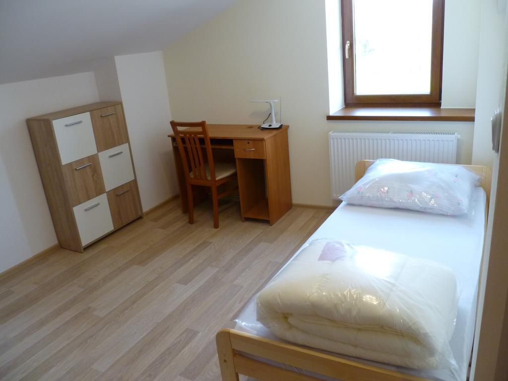 Energy House Appartement Jasło Buitenkant foto