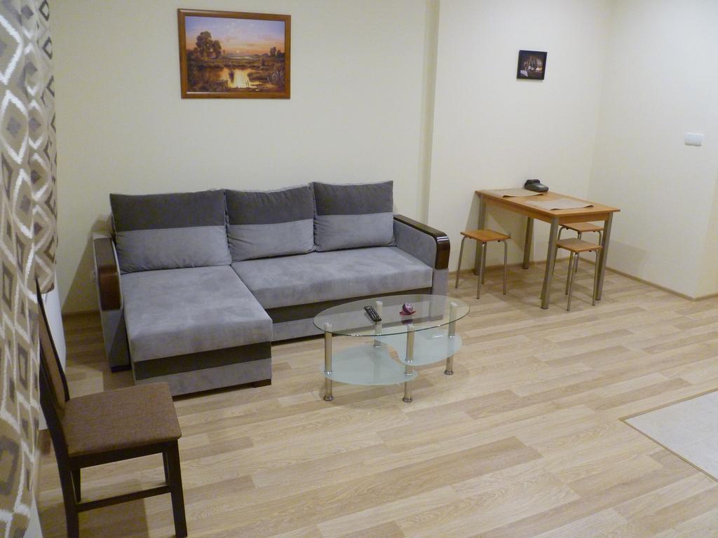 Energy House Appartement Jasło Buitenkant foto