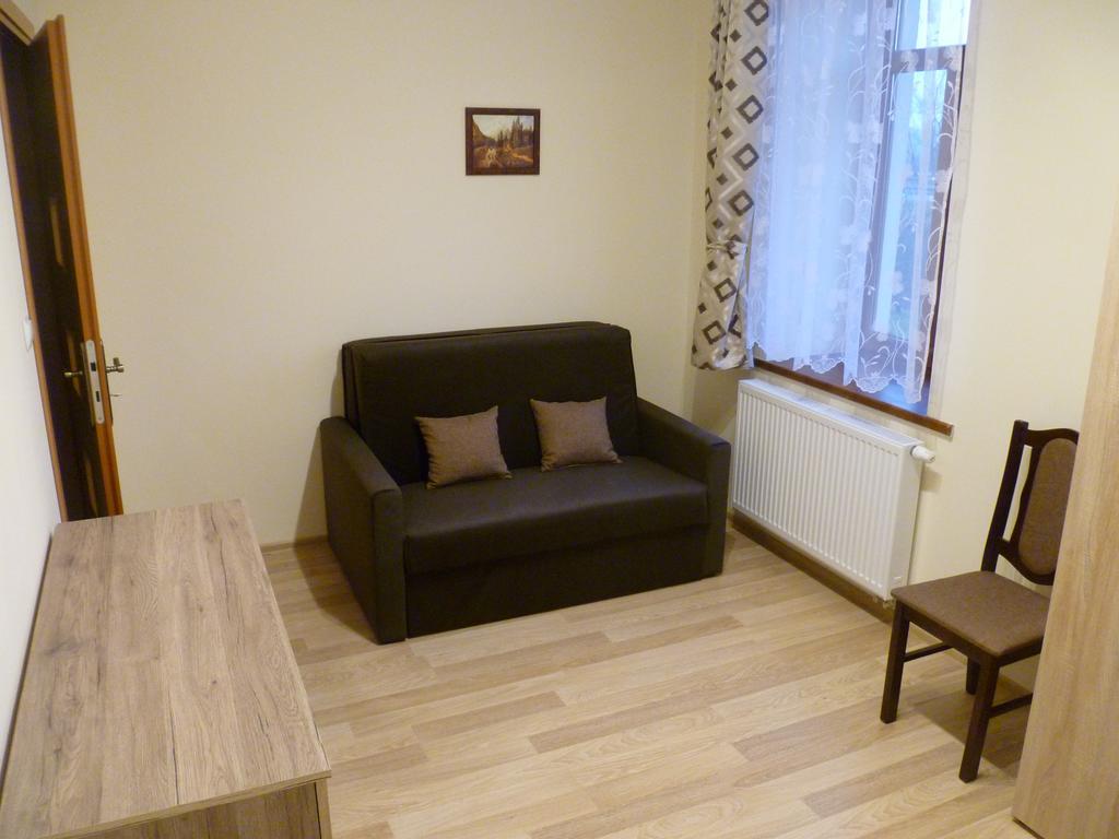 Energy House Appartement Jasło Buitenkant foto